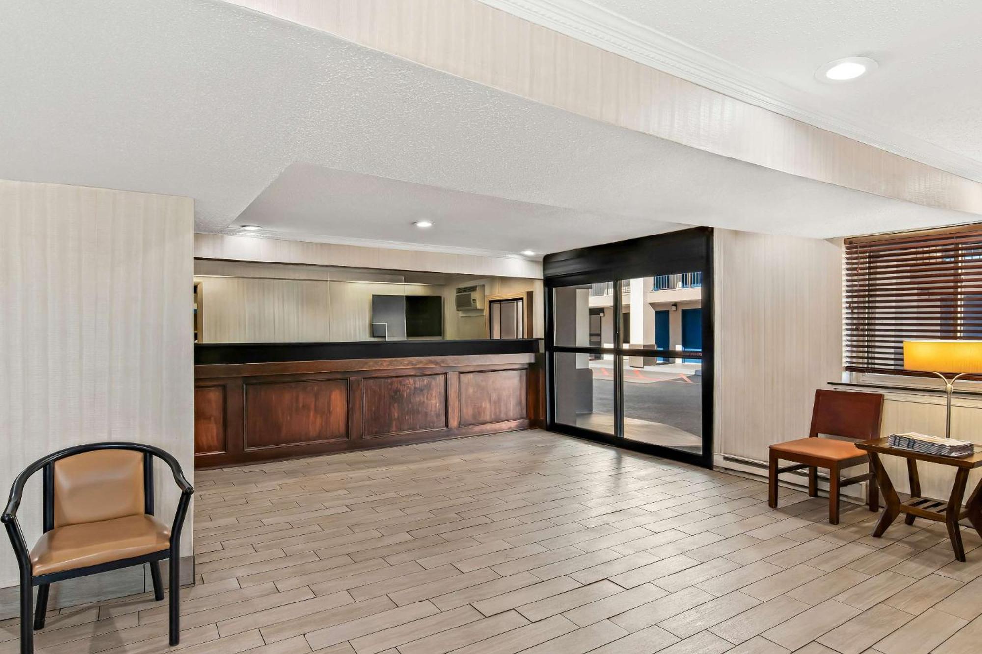 Motel 6 Lester - Philadelphia Airport Exterior foto